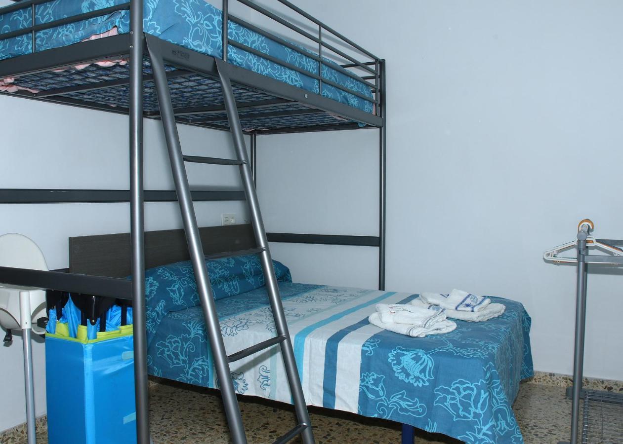 Apartamento R Y C Avilés Екстериор снимка