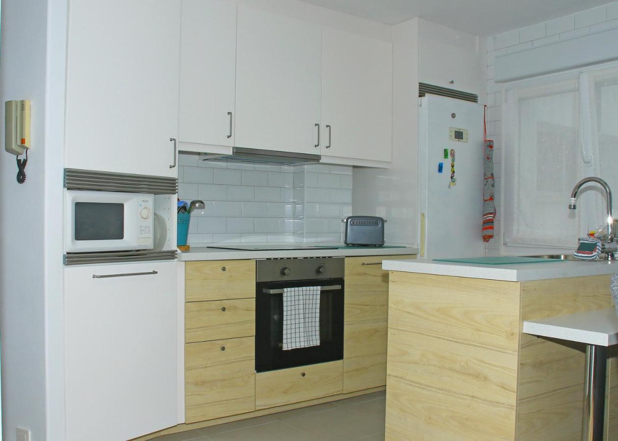 Apartamento R Y C Avilés Екстериор снимка