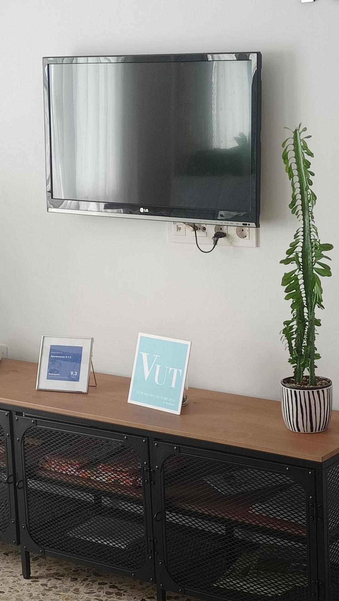Apartamento R Y C Avilés Екстериор снимка